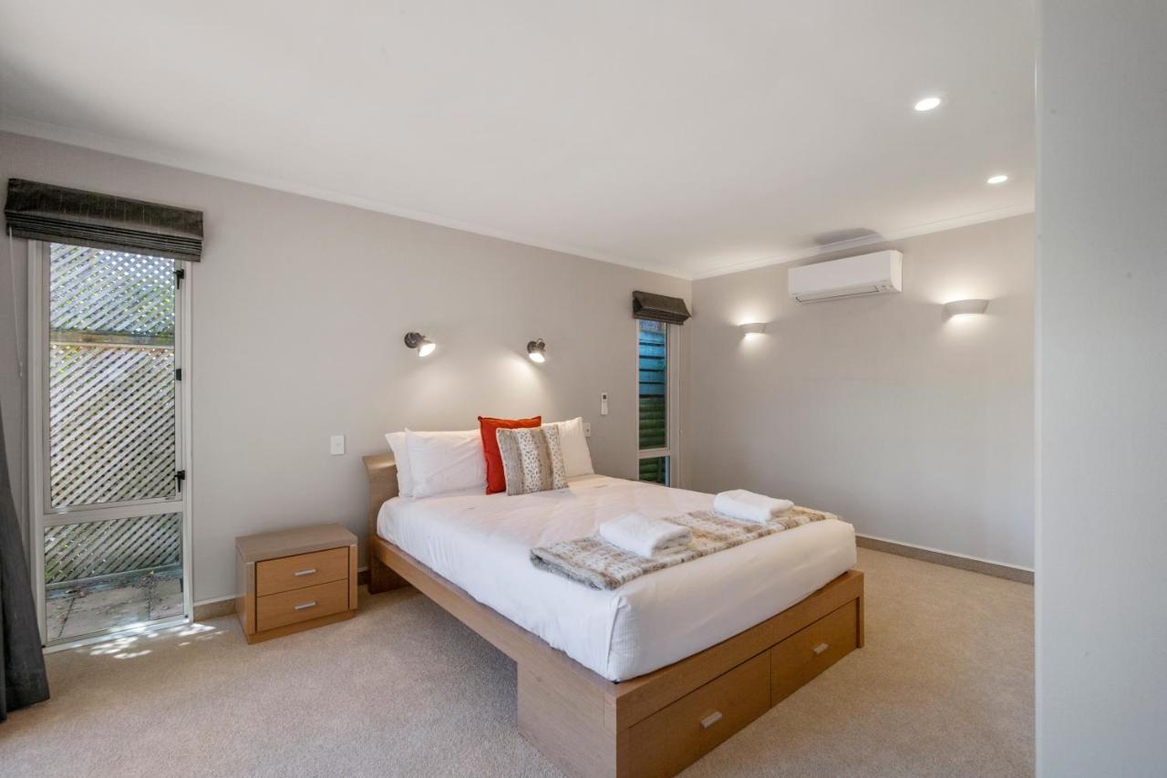 Holiday home Tui Lookout - Pool & Views