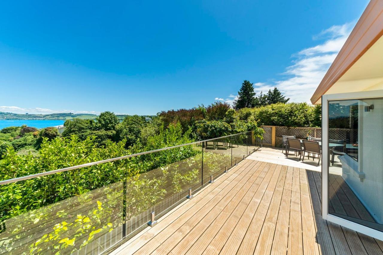Tui Lookout - Pool & Views Holiday home